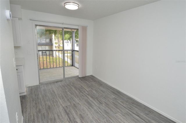 5004 CASTILE PLACE 463, Tampa, FL 33617