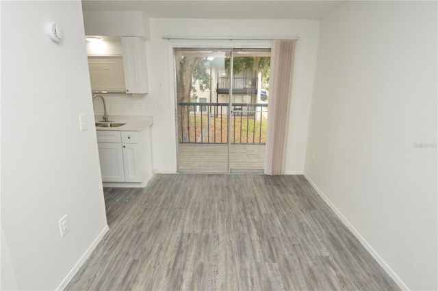 5004 CASTILE PLACE 463, Tampa, FL 33617