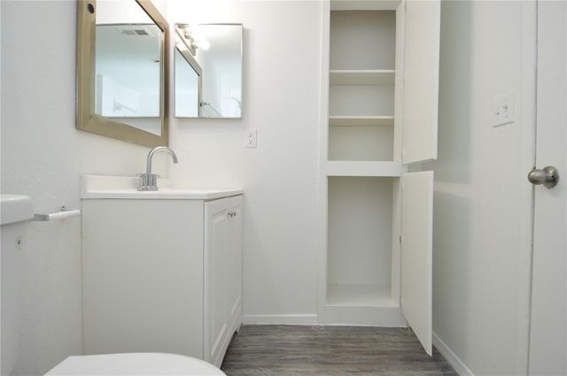 5004 CASTILE PLACE 463, Tampa, FL 33617