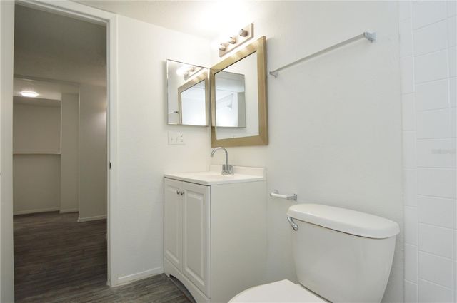 5004 CASTILE PLACE 463, Tampa, FL 33617