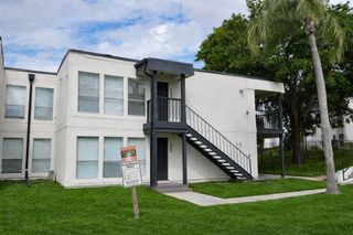 5004 CASTILE PLACE 463, Tampa, FL 33617