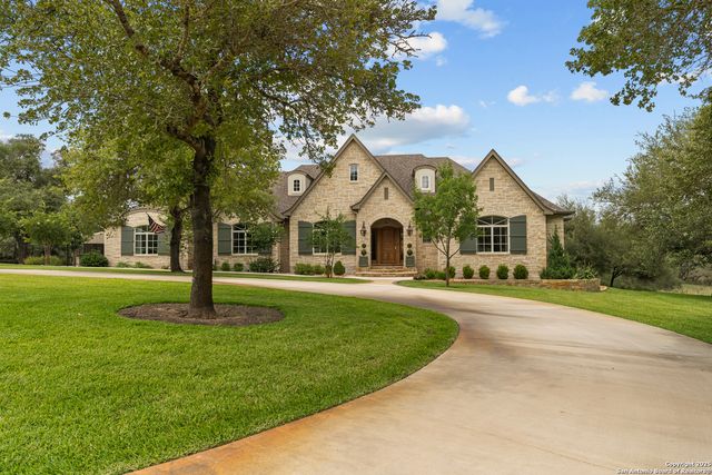 149 Bridgewater, La Vernia, TX 78121