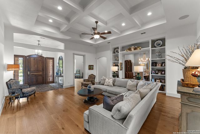149 Bridgewater, La Vernia, TX 78121