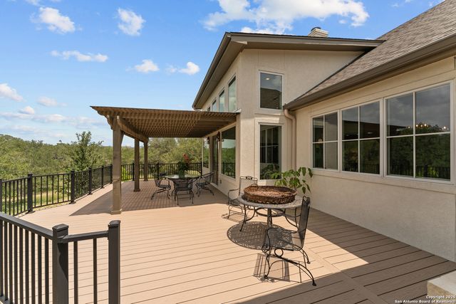 149 Bridgewater, La Vernia, TX 78121