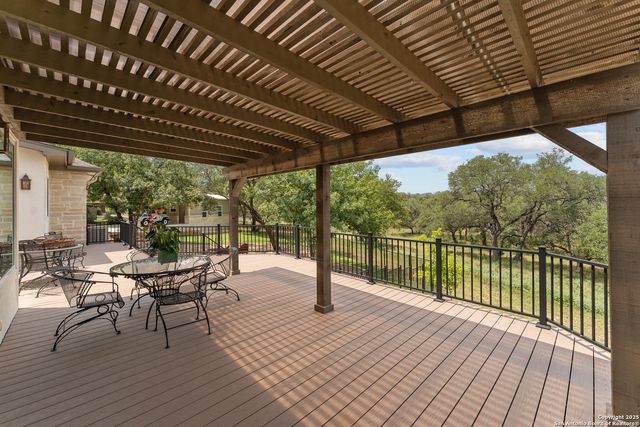 149 Bridgewater, La Vernia, TX 78121