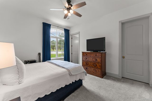 149 Bridgewater, La Vernia, TX 78121