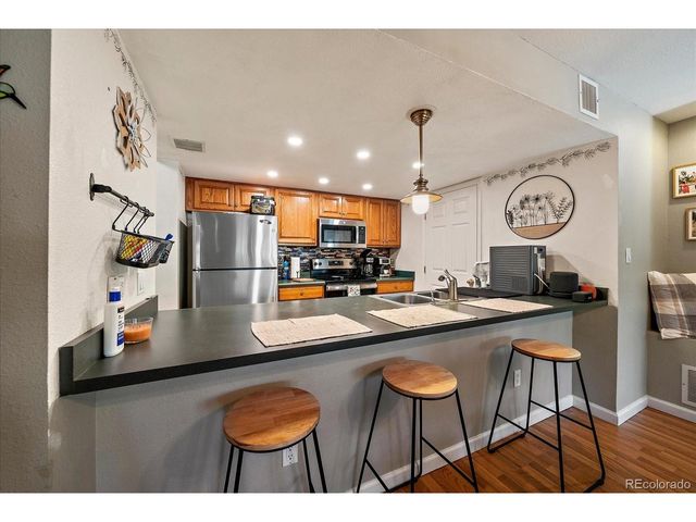 23712 Pondview Pl A, Golden, CO 80401