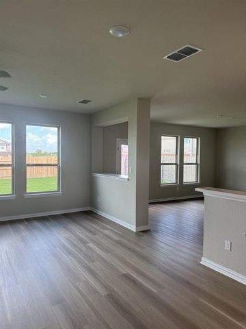 13508 Hamilton Hart DR, Elgin, TX 78621