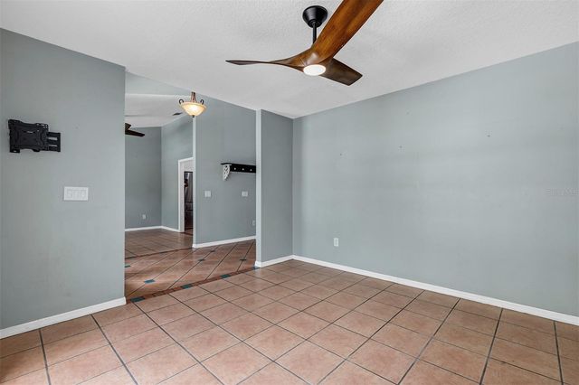 601 RED MAPLE COURT, Oviedo, FL 32765
