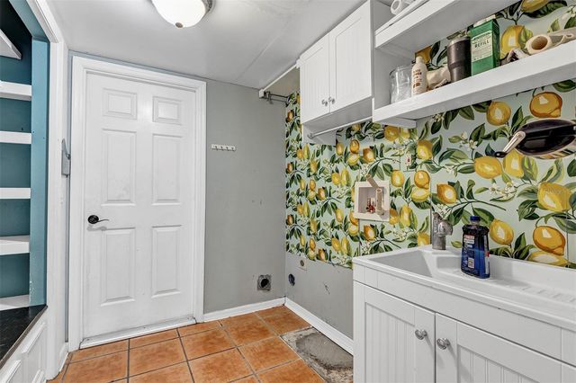 601 RED MAPLE COURT, Oviedo, FL 32765