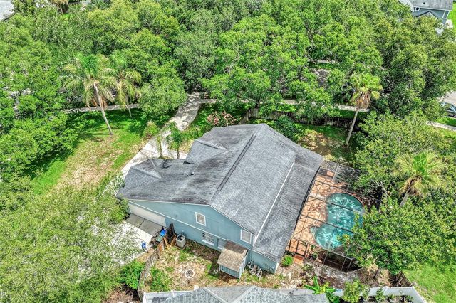 601 RED MAPLE COURT, Oviedo, FL 32765