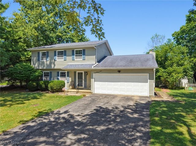 707 Twin Oaks Boulevard, Medina, OH 44256