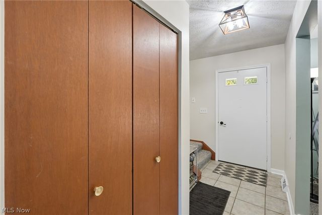 707 Twin Oaks Boulevard, Medina, OH 44256