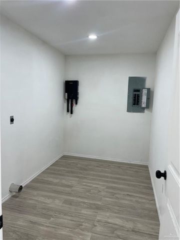 2421 Trinidad Luna Lane, Alton, TX 78573