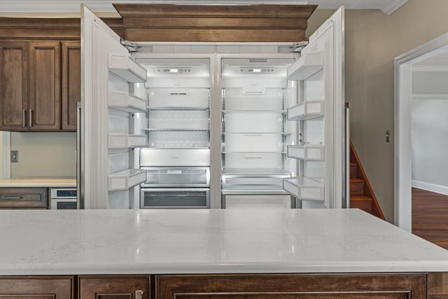 6799 Ridges Court, Bettendorf, IA 52722