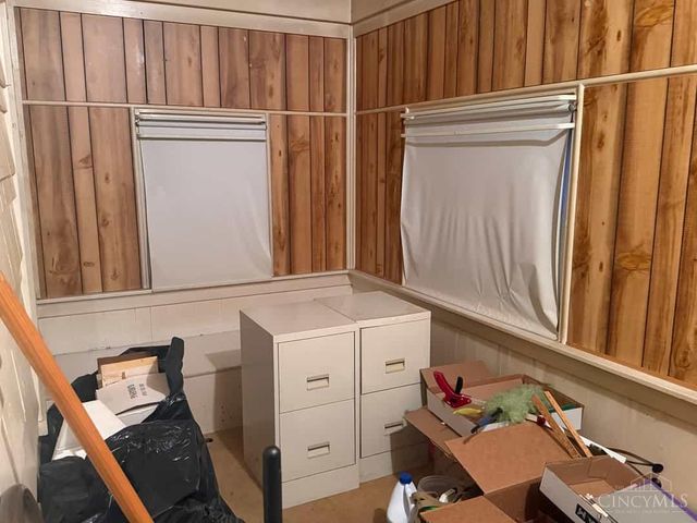 813 Greenwich Avenue, Cincinnati, OH 45238