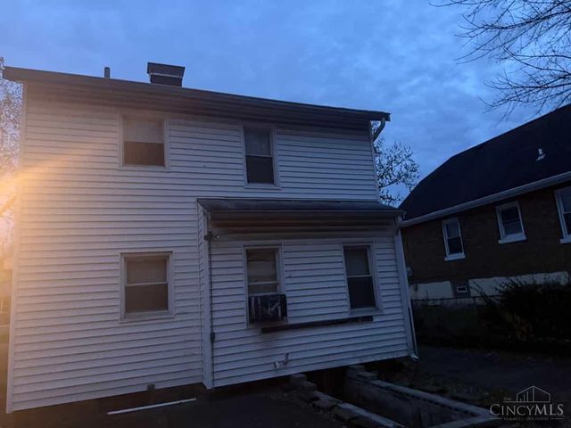 813 Greenwich Avenue, Cincinnati, OH 45238