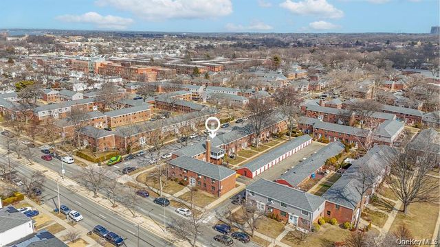 21606 68th Avenue DUPLE, Oakland Gardens, NY 11364