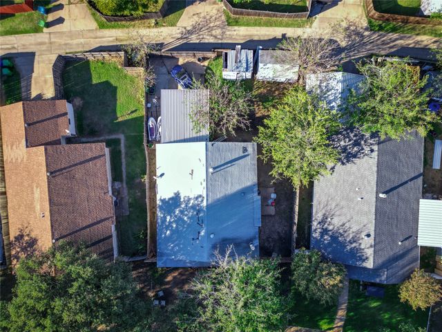 1831 E Peters Colony Road, Carrollton, TX 75007