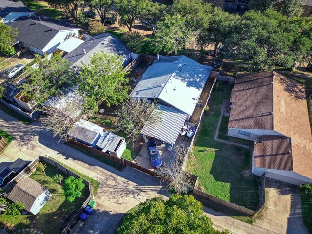 1831 E Peters Colony Road, Carrollton, TX 75007