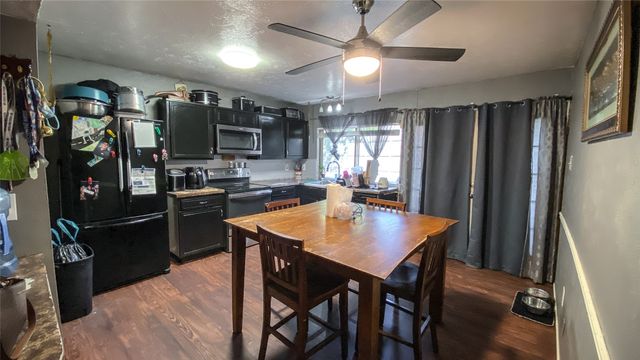 1831 E Peters Colony Road, Carrollton, TX 75007