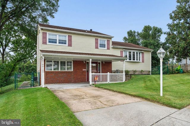 1111 RAVEN DR, Baltimore, MD 21227