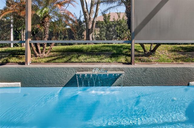 319 EASTRIDGE DRIVE, Eustis, FL 32726