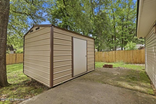 1281 Steens Creek Drive, Florence, MS 39073