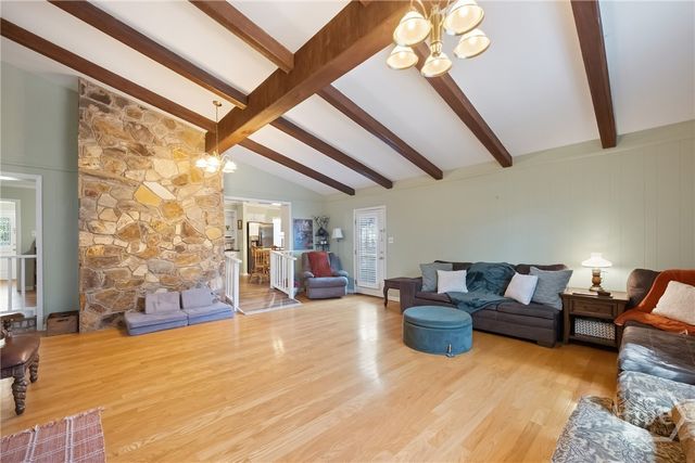 384 Hunt Drive, Savannah, GA 31406