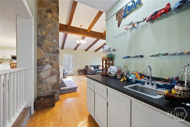 384 Hunt Drive, Savannah, GA 31406