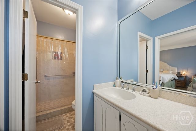 384 Hunt Drive, Savannah, GA 31406