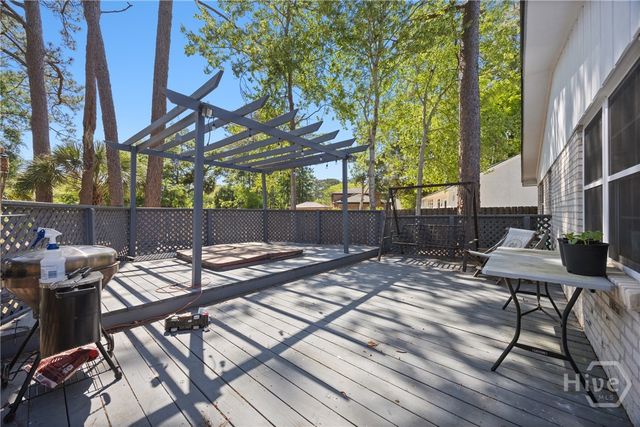 384 Hunt Drive, Savannah, GA 31406