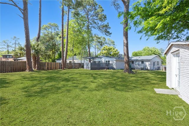 384 Hunt Drive, Savannah, GA 31406