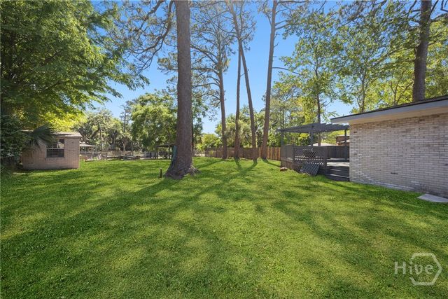 384 Hunt Drive, Savannah, GA 31406