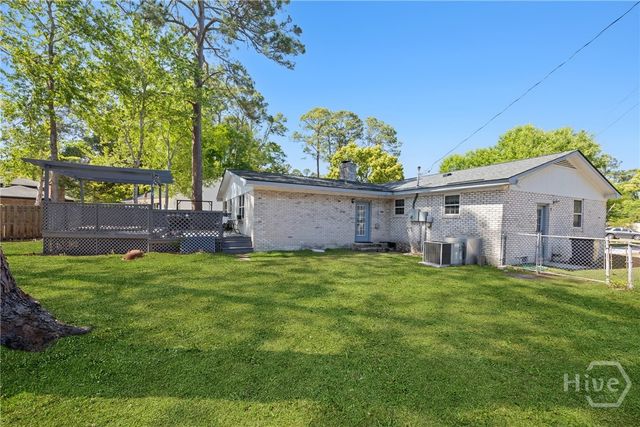 384 Hunt Drive, Savannah, GA 31406