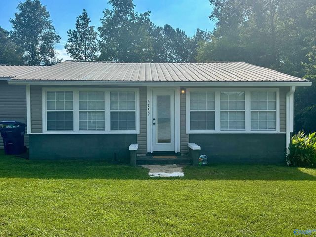 6739 Main Street, Hokes Bluff, AL 35903