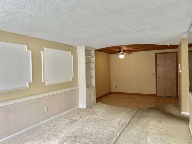 36 Leonard Road 36, Boxborough, MA 01719