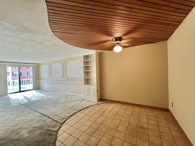 36 Leonard Road 36, Boxborough, MA 01719