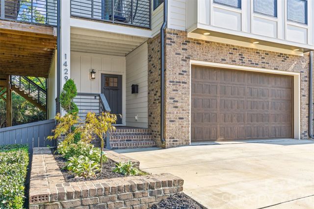 1429 Belle Terre Avenue, Charlotte, NC 28205