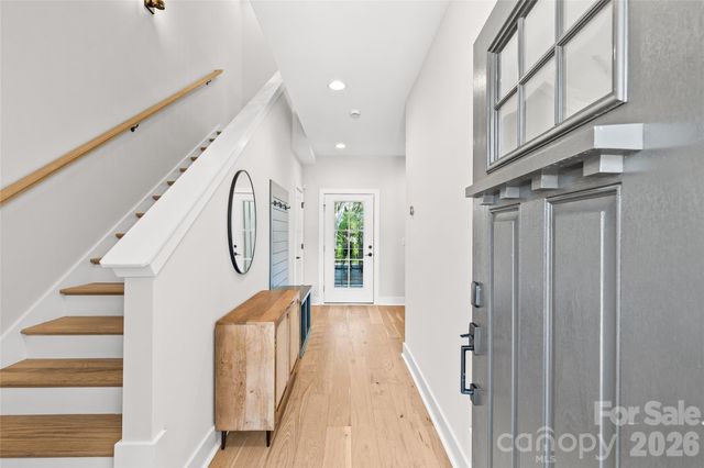 1429 Belle Terre Avenue, Charlotte, NC 28205