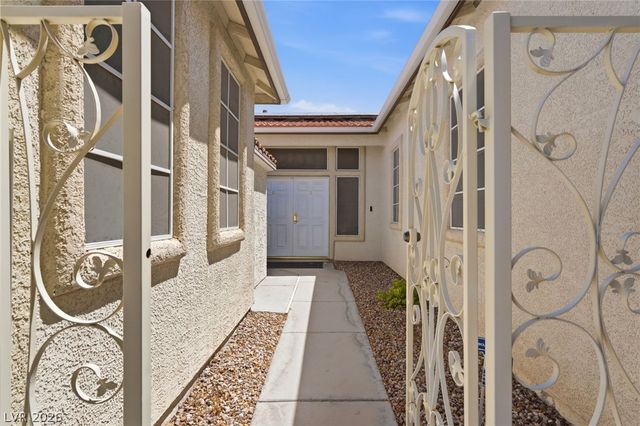 6524 Black Oaks Street, North Las Vegas, NV 89084