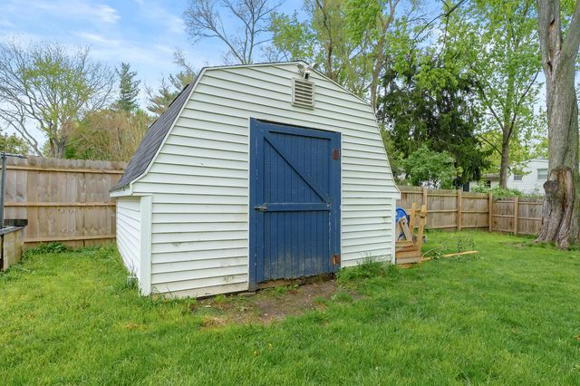 704 Flamingo Avenue, Portage City, MI 49024