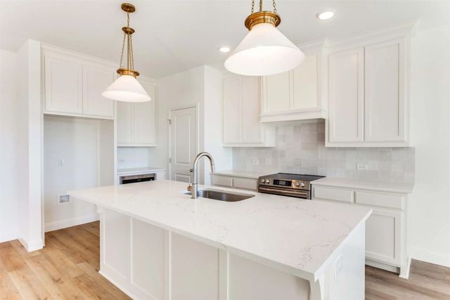 2716 Glasgow Way, Denton, TX 76207