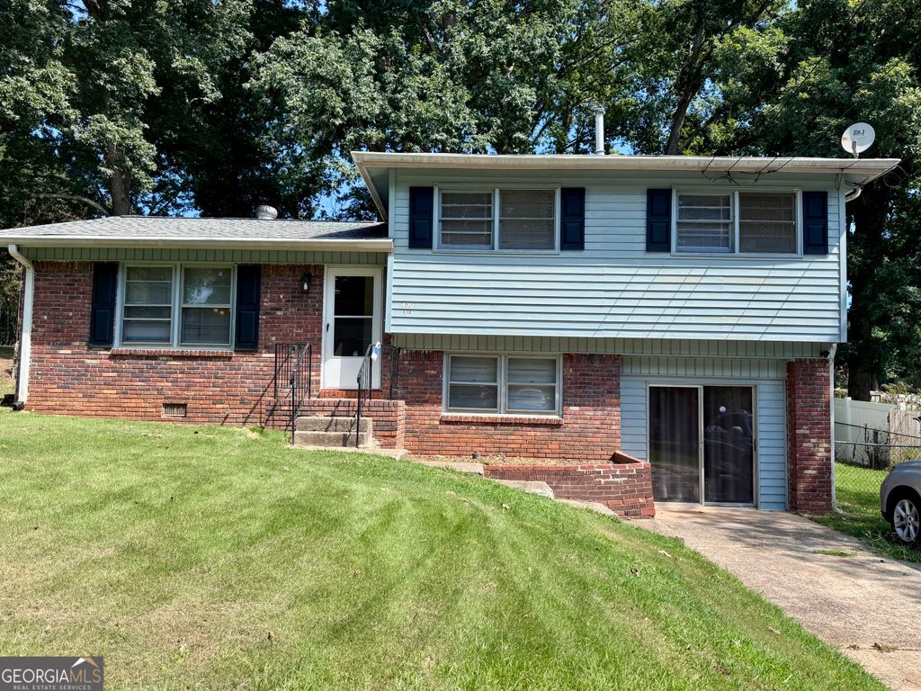 430 Windsor Drive, Forest Park, GA 30297