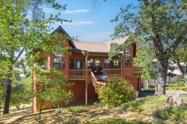 1016 Sandalwood Dr, Murphys, CA 95247