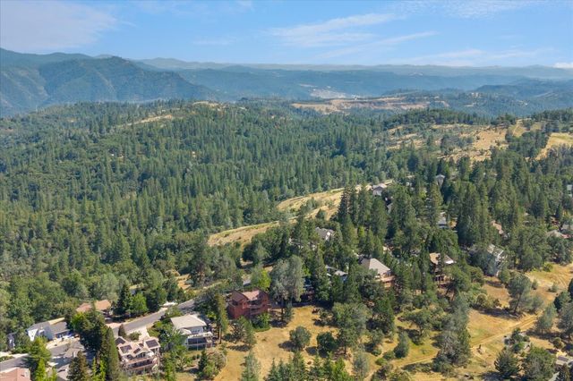 1016 Sandalwood Dr, Murphys, CA 95247