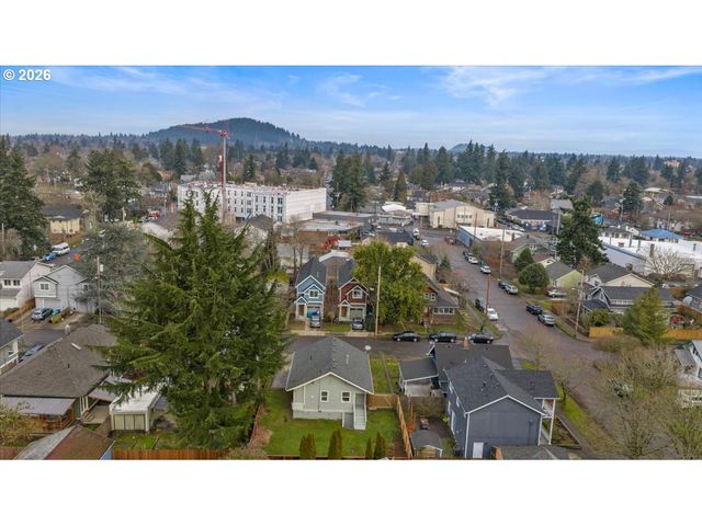 7336 Se STEELE St, Portland, OR 97206