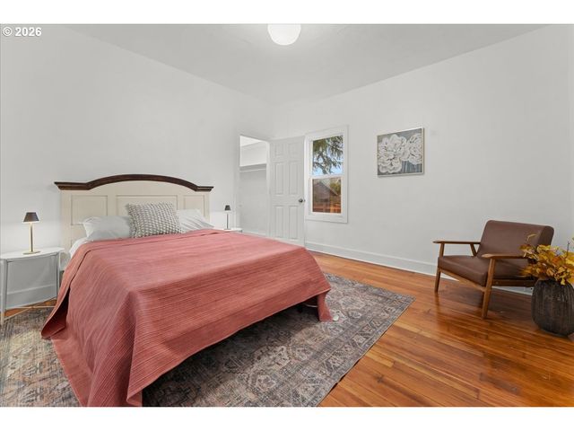 7336 Se STEELE St, Portland, OR 97206