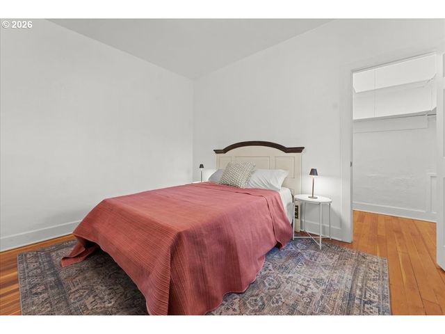 7336 Se STEELE St, Portland, OR 97206