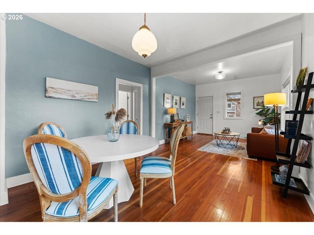 7336 Se STEELE St, Portland, OR 97206